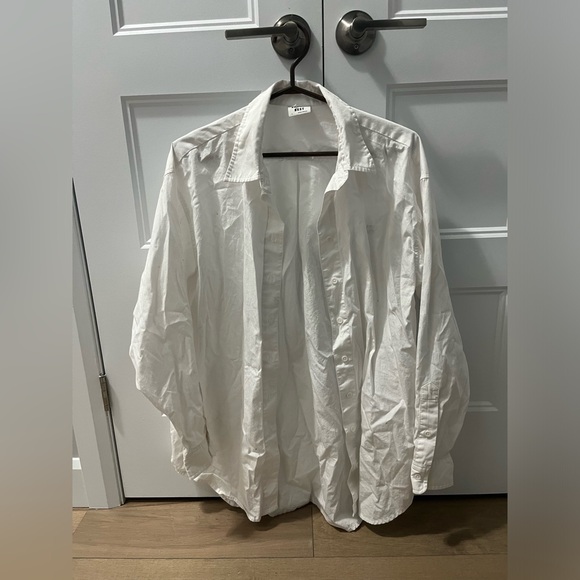 Aritzia white oversized blouse - Picture 6 of 6